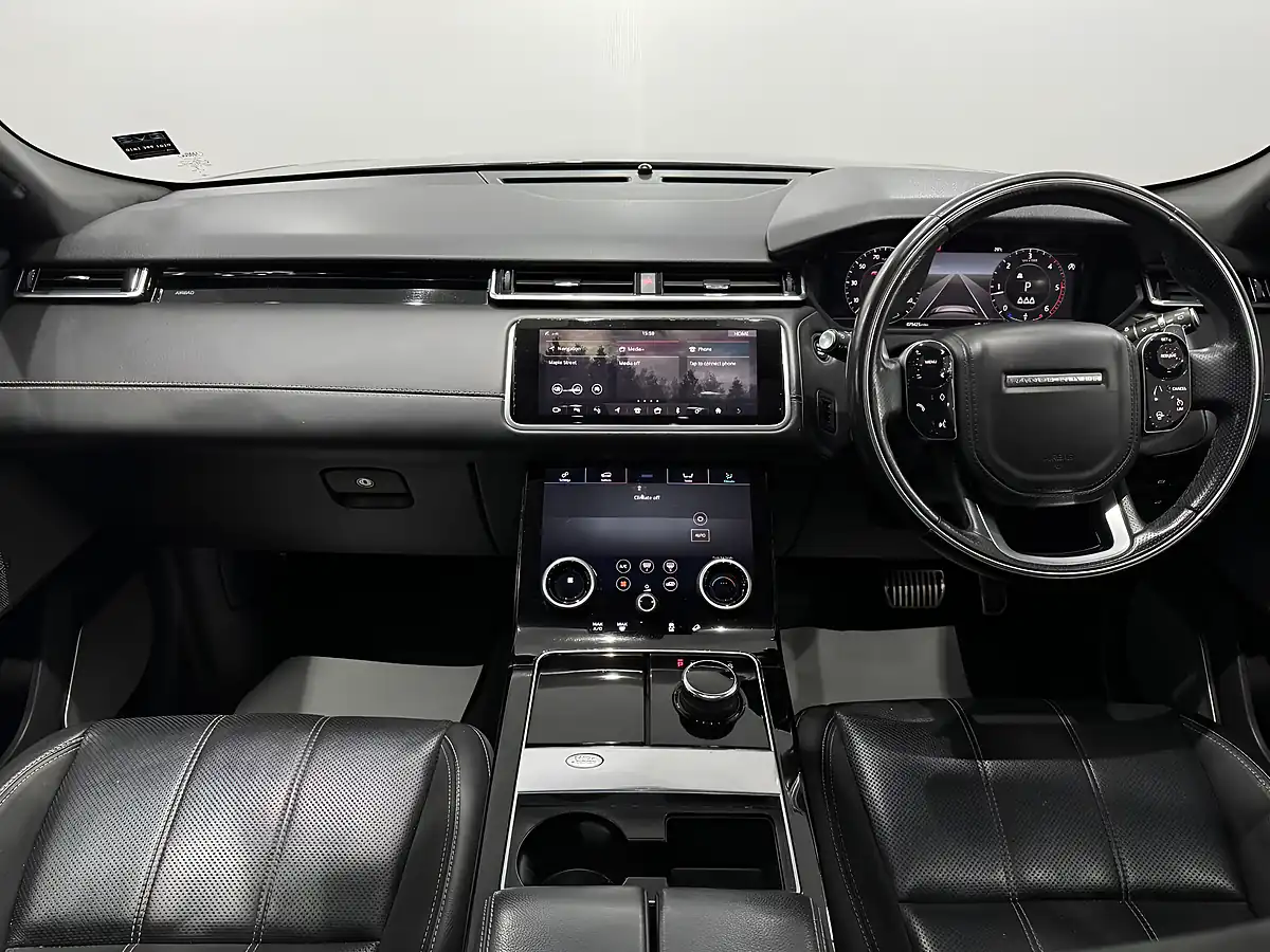 Used 2019 Land Rover Range Rover Velar R-Dynamic Se Grey - Interior and Exterior details 16