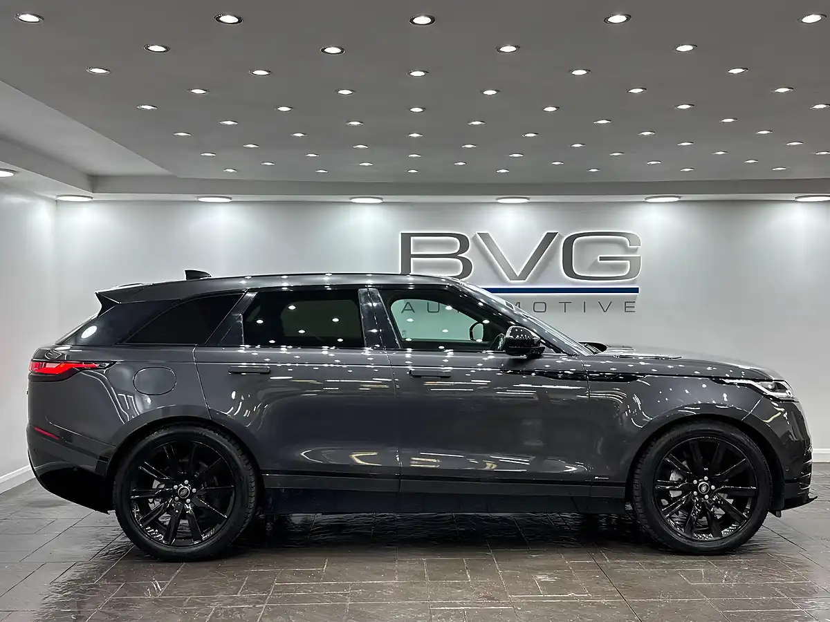 Used 2019 Land Rover Range Rover Velar R-Dynamic Se Grey - Interior and Exterior details 7