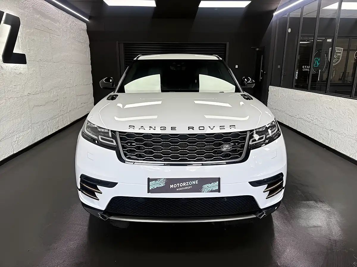 Used 2019 Land Rover Range Rover Velar R-Dynamic Se White - Interior and Exterior details 11