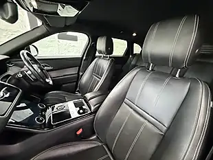 Used 2019 Land Rover Range Rover Velar R-Dynamic Se White - Interior and Exterior details 12