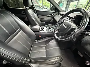 Used 2019 Land Rover Range Rover Velar R-Dynamic Se White - Interior and Exterior details 7