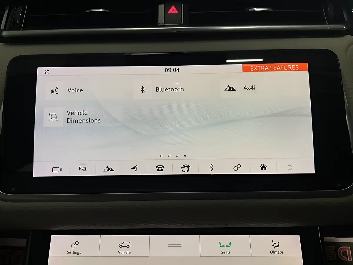 Used 2019 Land Rover Range Rover Velar S Blue - Interior and Exterior details 17