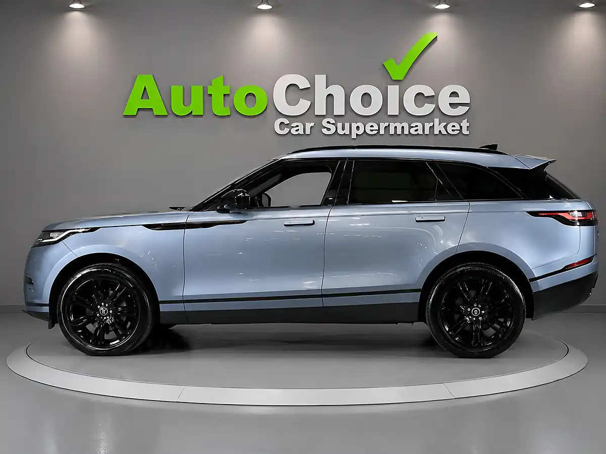 Used 2019 Land Rover Range Rover Velar S Blue - Interior and Exterior details 4