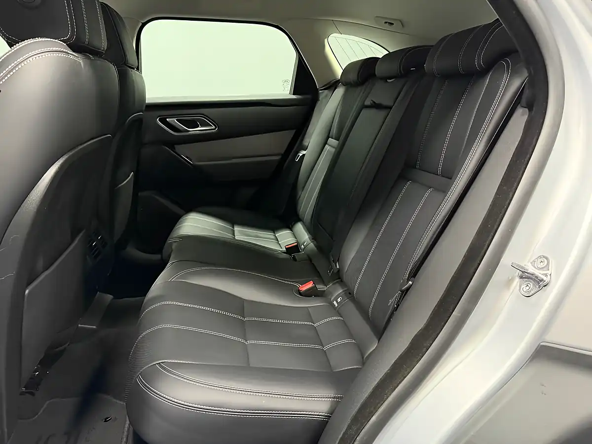 Used 2019 Land Rover Range Rover Velar S Silver - Interior and Exterior details 17