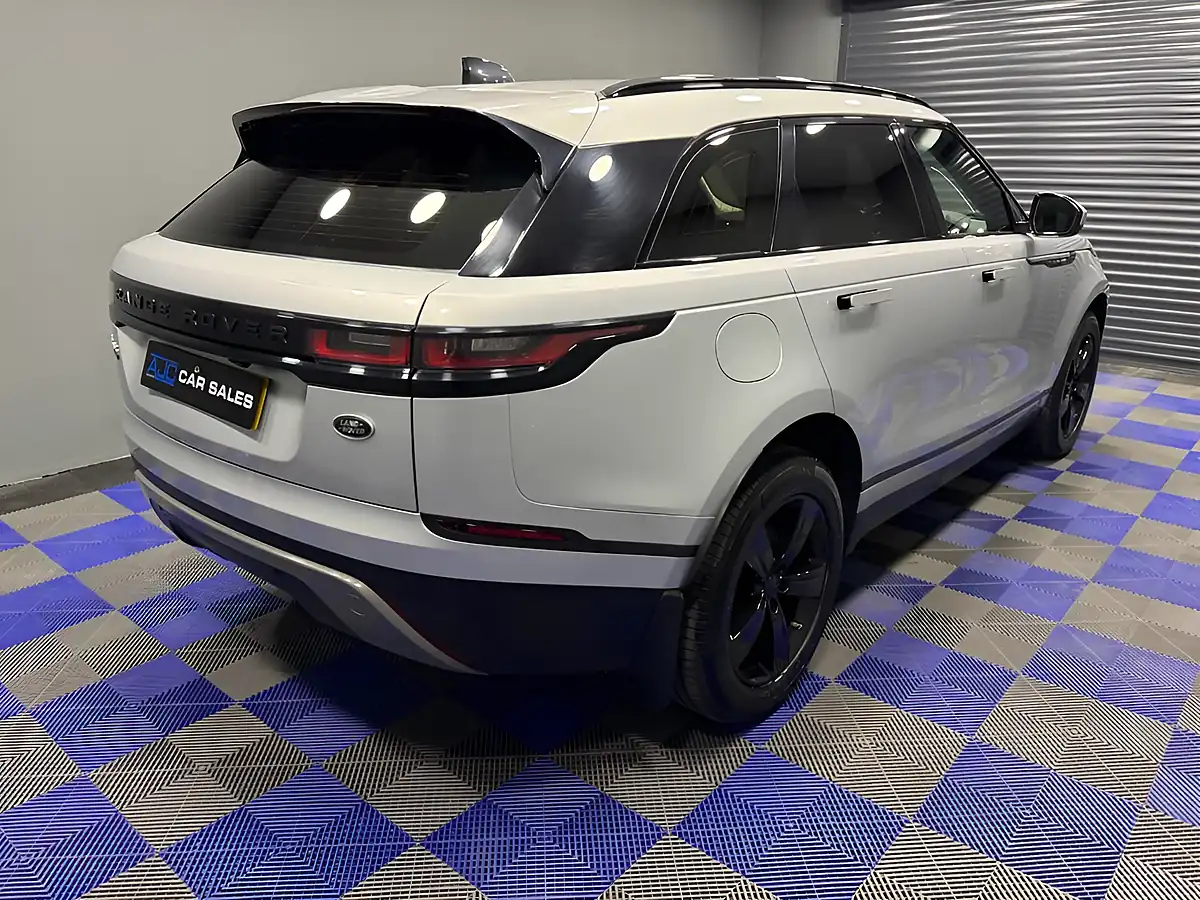 Used 2019 Land Rover Range Rover Velar S Silver - Interior and Exterior details 8