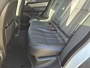 Used 2019 Land Rover Range Rover Velar S White - Interior and Exterior details 12