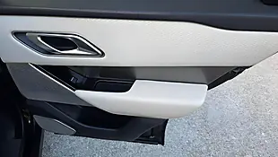 Used 2019 Land Rover Range Rover Velar Se Black - Interior and Exterior details 17