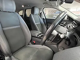 Used 2019 Land Rover Range Rover Velar White - Interior and Exterior details 14