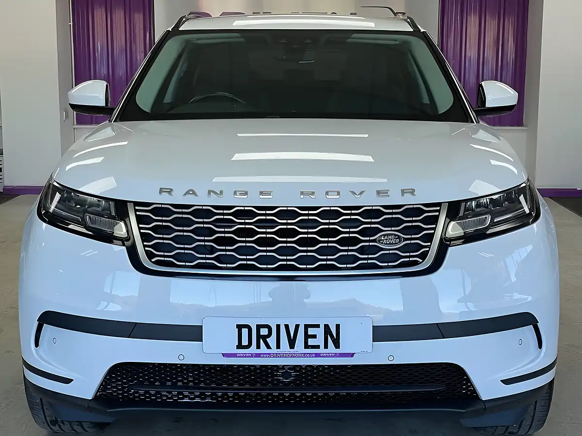 Used 2019 Land Rover Range Rover Velar White - Interior and Exterior details 7