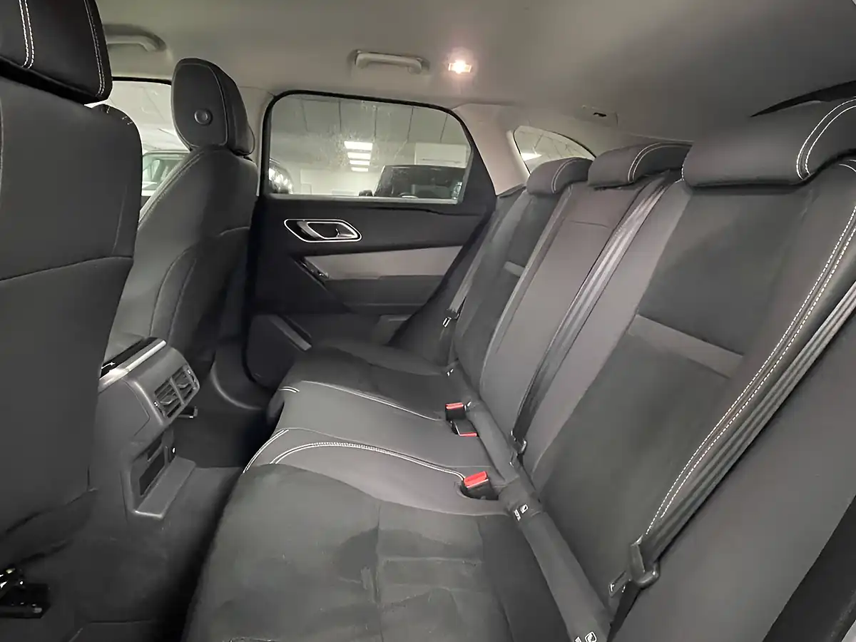 Used 2019 Land Rover Range Rover Velar White - Interior and Exterior details 15