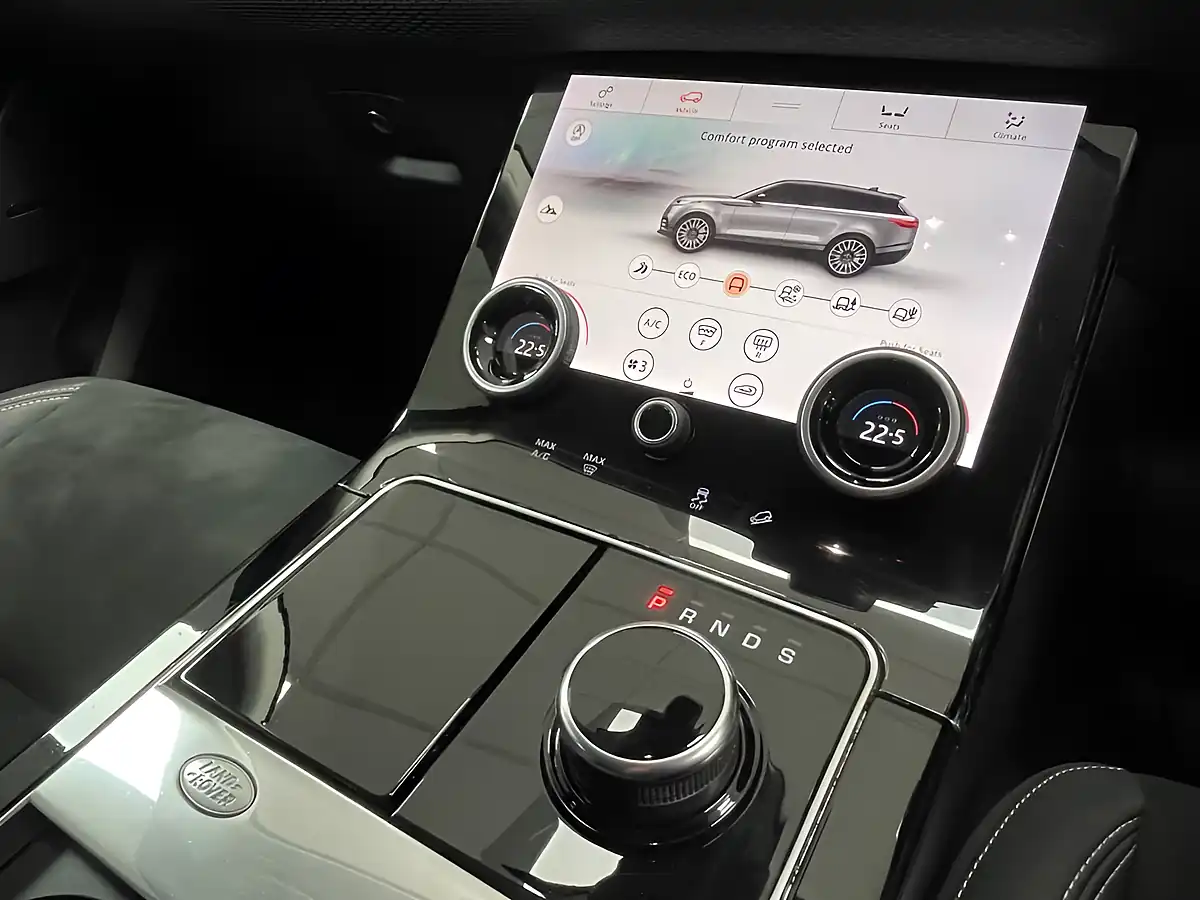 Used 2019 Land Rover Range Rover Velar White - Interior and Exterior details 3
