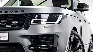 Used 2019 Land Rover Range Rover Vogue Black - Interior and Exterior details 10