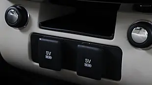 Used 2019 Land Rover Range Rover Vogue Black - Interior and Exterior details 16