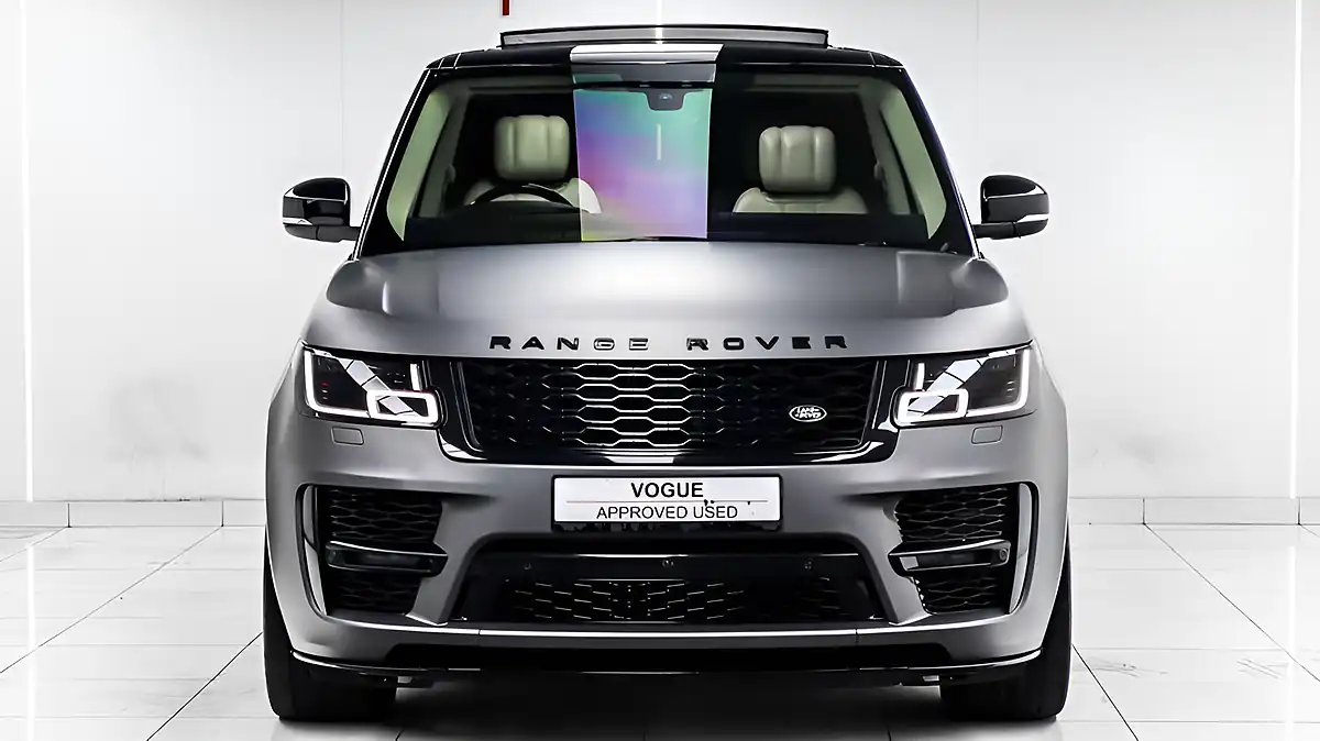 Used 2019 Land Rover Range Rover Vogue Black - Interior and Exterior details 8