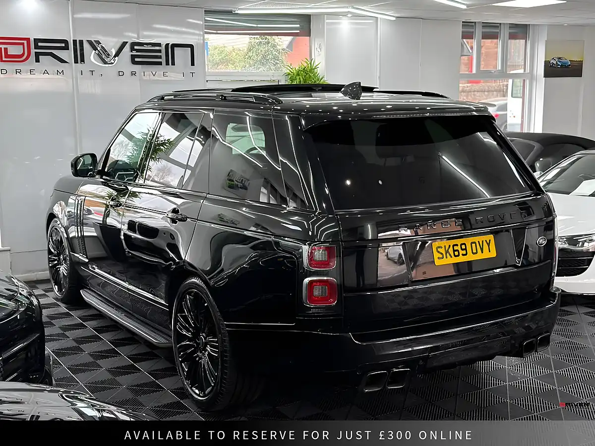 Used 2019 Land Rover Range Rover Vogue Black - Interior and Exterior details 2