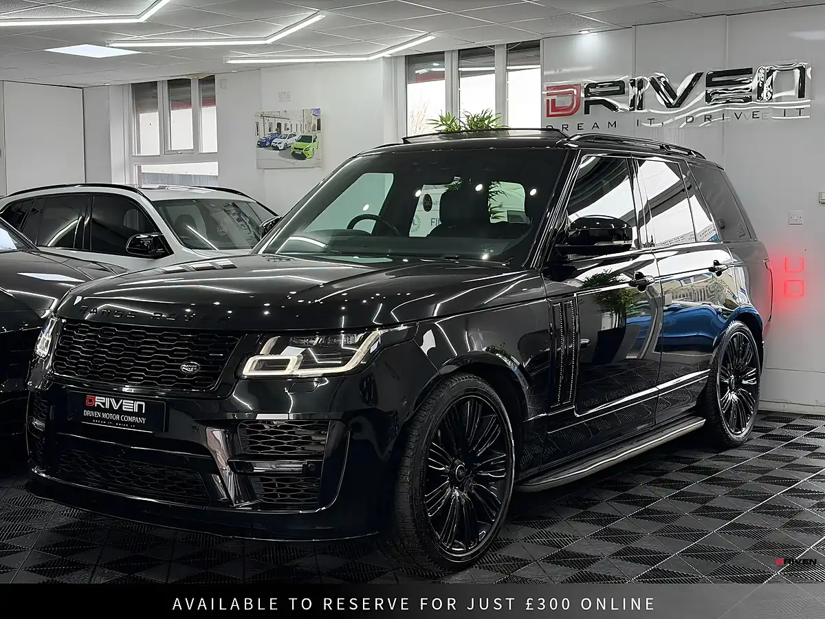 Used 2019 Land Rover Range Rover Vogue Black - Interior and Exterior details 6