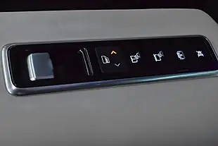 Used 2019 Land Rover Range Rover Vogue Blue - Interior and Exterior details 16