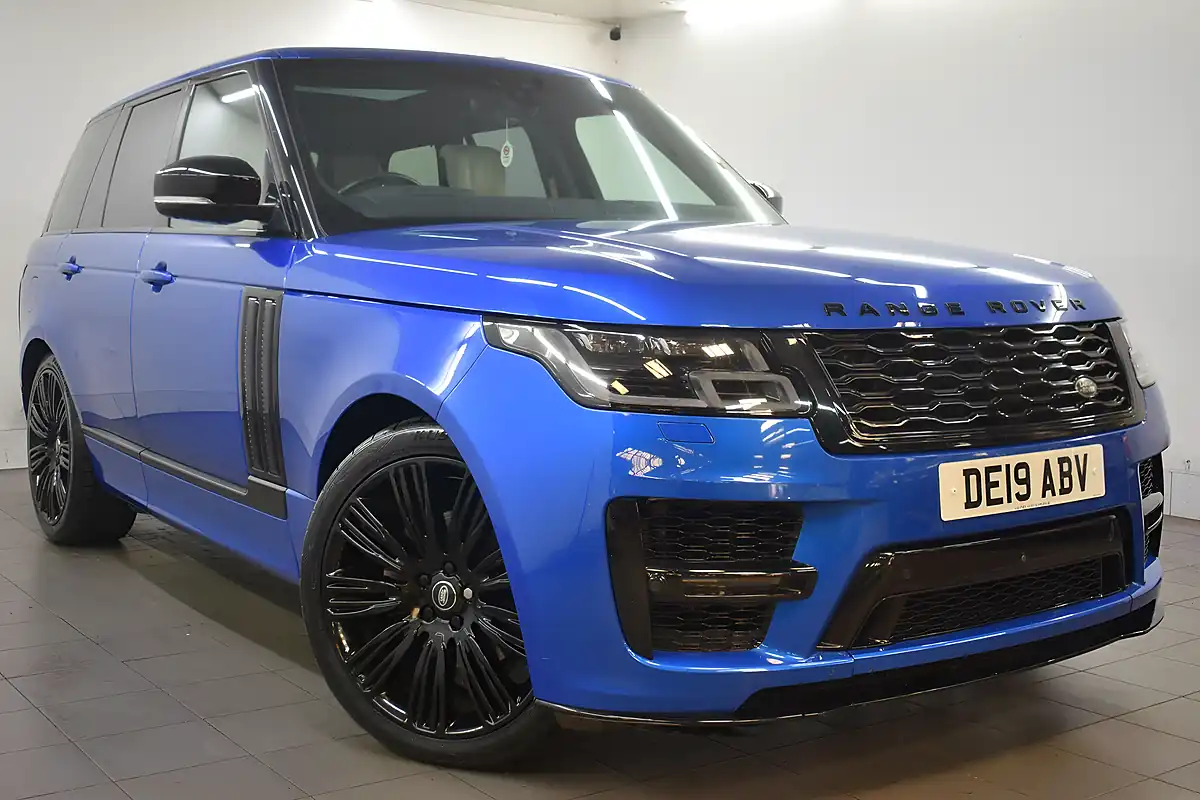 Used 2019 Land Rover Range Rover Vogue Blue - Interior and Exterior details 7
