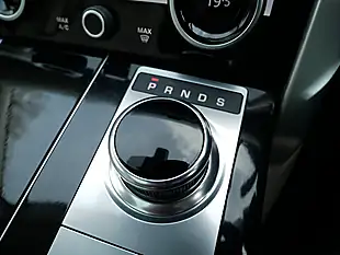 Used 2019 Land Rover Range Rover Vogue Byron Blue - Interior and Exterior details 14