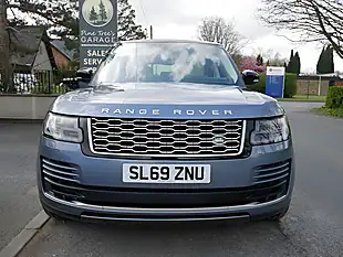 Used 2019 Land Rover Range Rover Vogue Byron Blue - Interior and Exterior details 5
