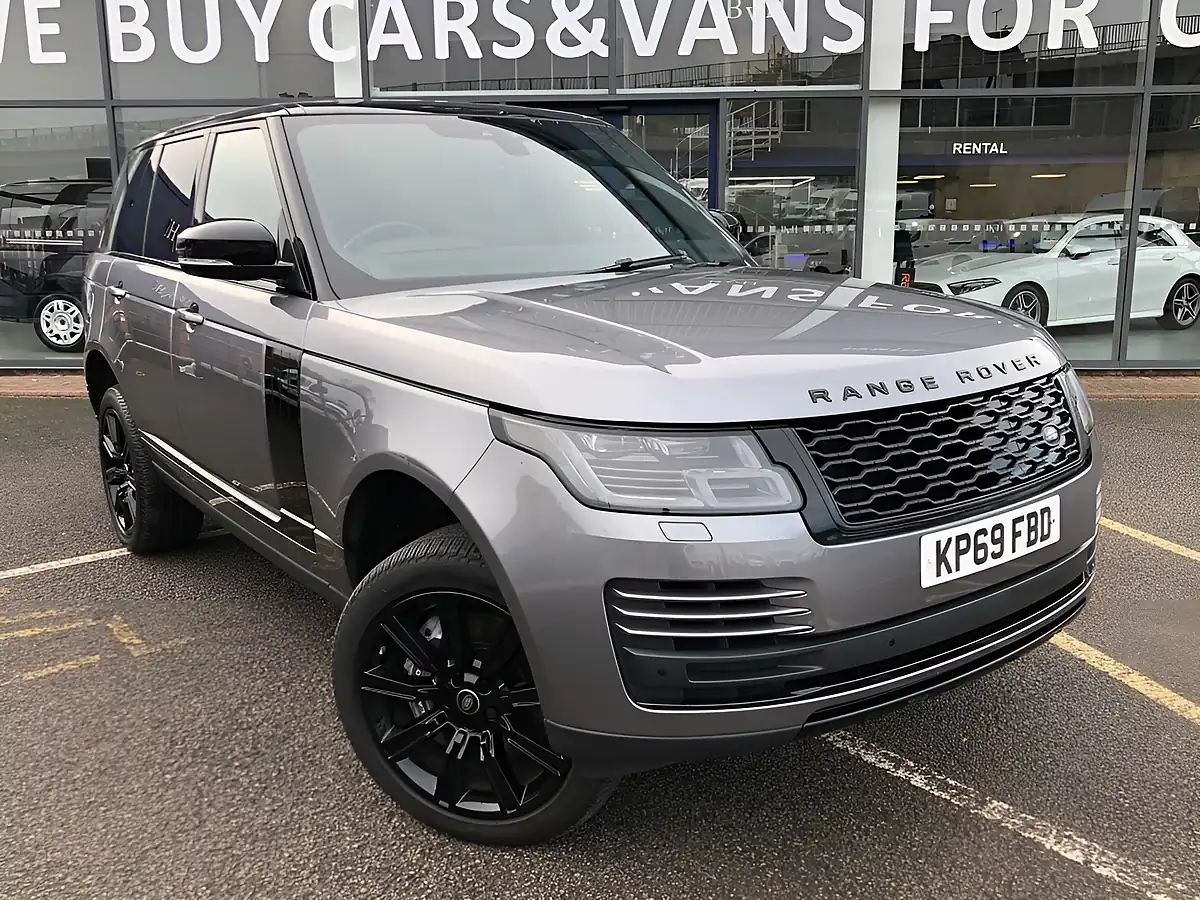 Used 2019 Land Rover Range Rover Vogue Grey - Interior and Exterior details 19