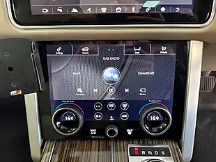 Used 2019 Land Rover Range Rover Vogue - Interior and Exterior details 18