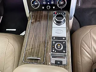 Used 2019 Land Rover Range Rover Vogue - Interior and Exterior details 20