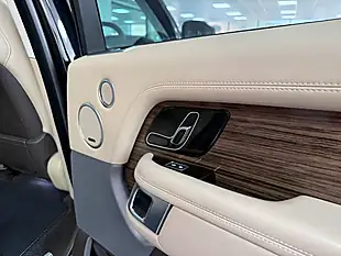 Used 2019 Land Rover Range Rover Vogue - Interior and Exterior details 7