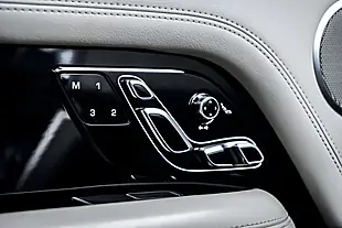 Used 2019 Land Rover Range Rover Vogue Santorini Black - Interior and Exterior details 15