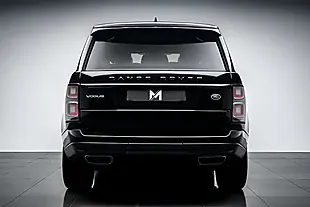 Used 2019 Land Rover Range Rover Vogue Santorini Black - Interior and Exterior details 4