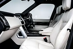 Used 2019 Land Rover Range Rover Vogue Santorini Black - Interior and Exterior details 7