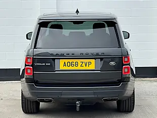 Used 2019 Land Rover Range Rover Vogue Se Carpathian Grey - Interior and Exterior details 11