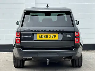 Used 2019 Land Rover Range Rover Vogue Se Carpathian Grey - Interior and Exterior details 12