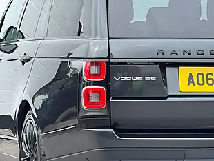 Used 2019 Land Rover Range Rover Vogue Se Carpathian Grey - Interior and Exterior details 14