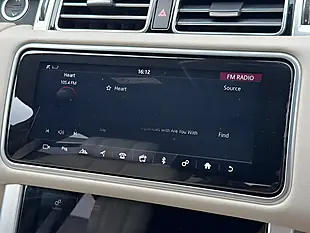 Used 2019 Land Rover Range Rover Vogue Se Carpathian Grey - Interior and Exterior details 17