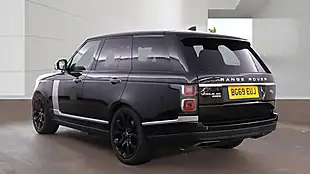 Used 2019 Land Rover Range Rover Vogue Se Santorini Black - Interior and Exterior details 11