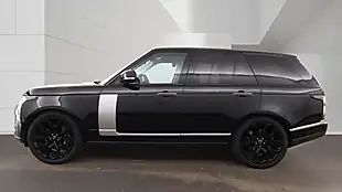 Used 2019 Land Rover Range Rover Vogue Se Santorini Black - Interior and Exterior details 14