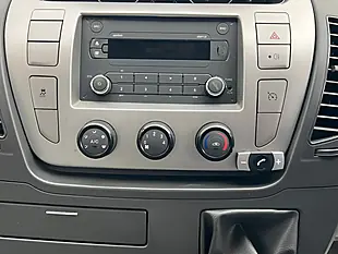 Used 2019 Ldv V80 Chassis Cab White - Interior and Exterior details 11