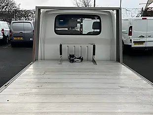 Used 2019 Ldv V80 Chassis Cab White - Interior and Exterior details 3