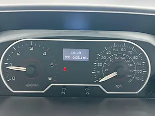 Used 2019 Ldv V80 Chassis Cab White - Interior and Exterior details 5