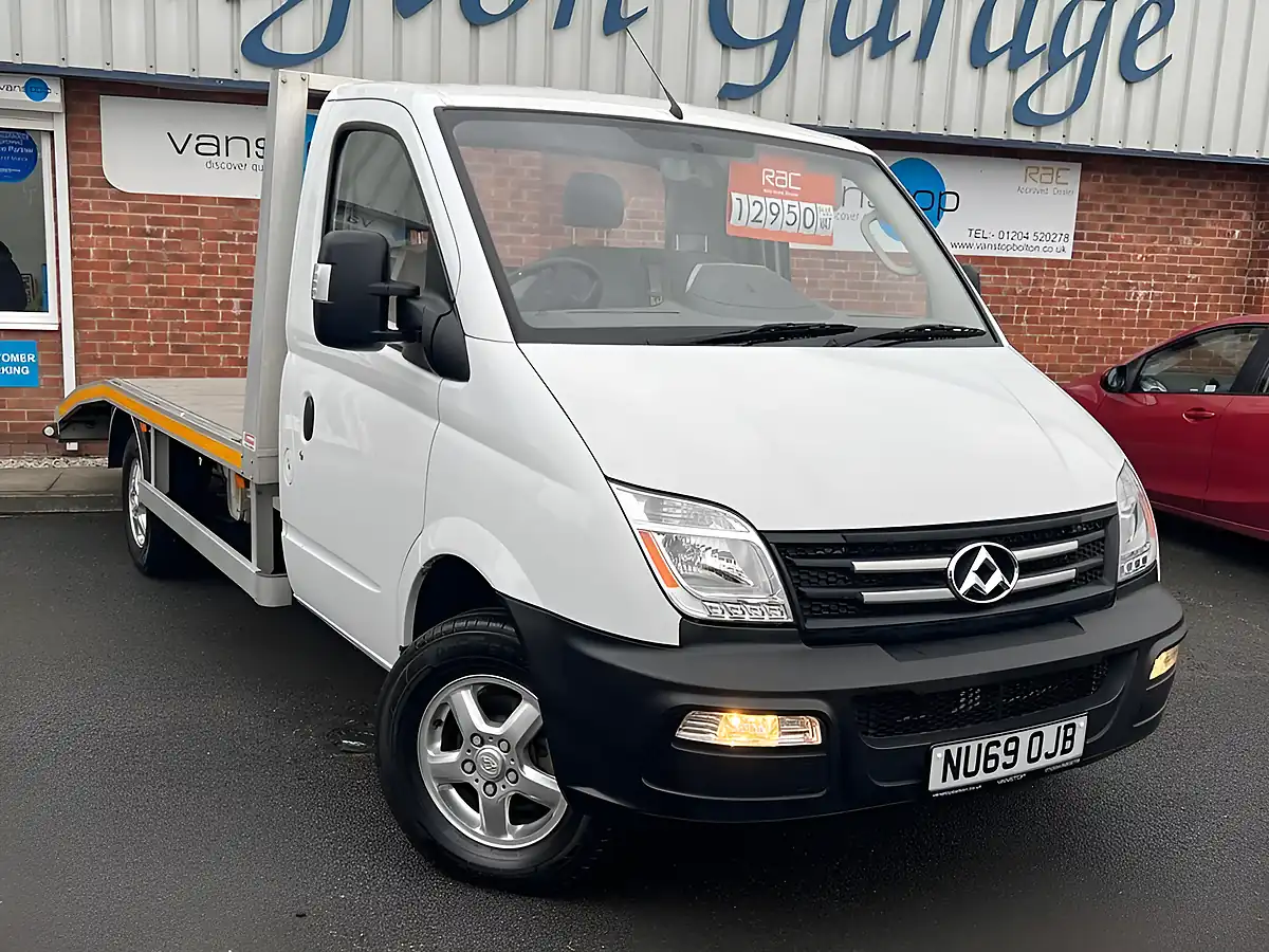 Used 2019 Ldv V80 Chassis Cab White - Interior and Exterior details 6