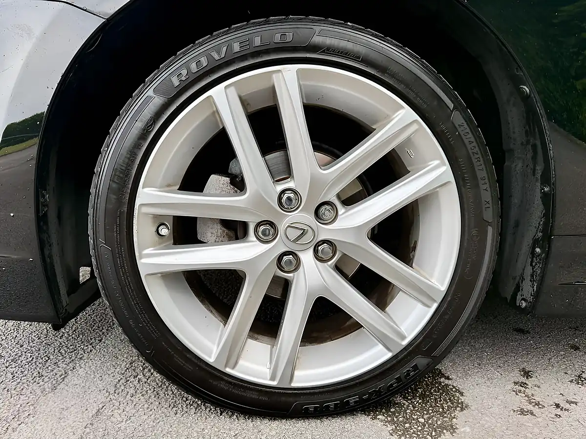 Used 2019 Lexus Ct Black - Interior and Exterior details 6