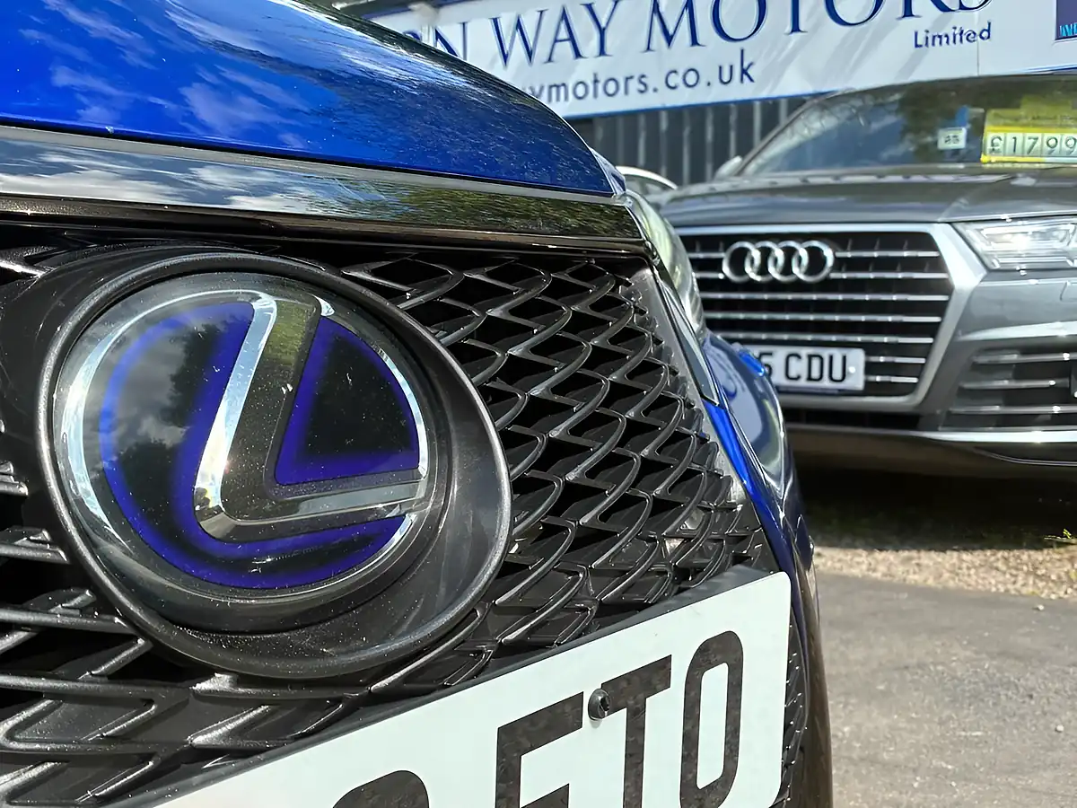 Used 2019 Lexus Ct F Sport Blue - Interior and Exterior details 3