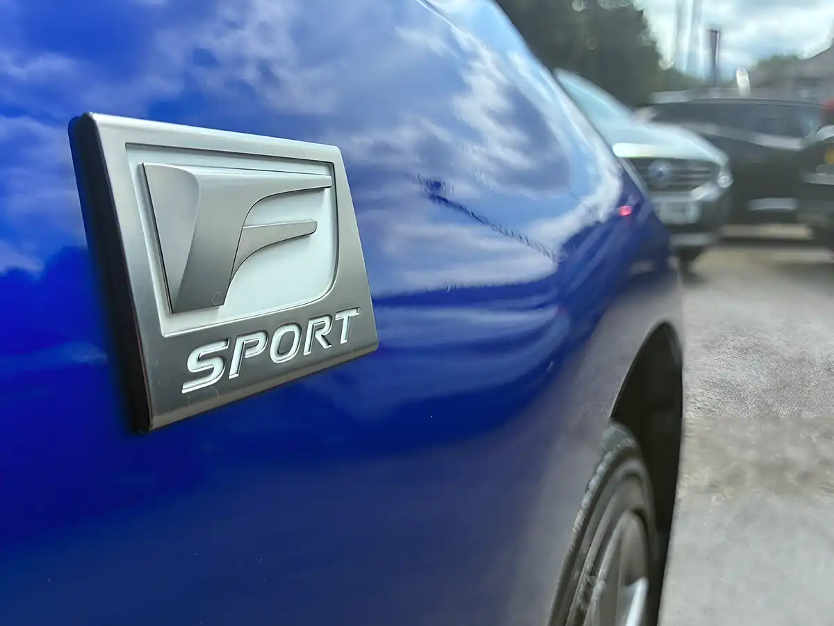 Used 2019 Lexus Ct F Sport Blue - Interior and Exterior details 8