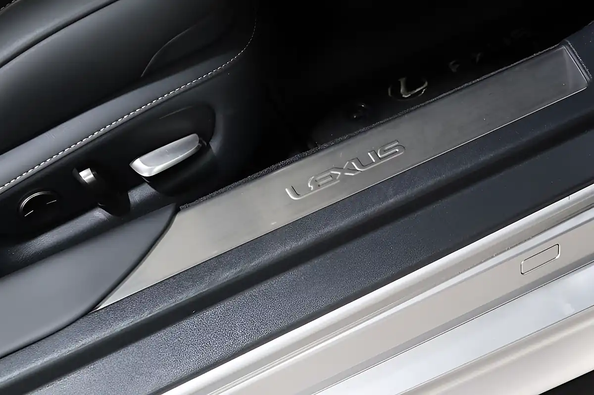Used 2019 Lexus Lc Sport Plus Silver - Interior and Exterior details 14