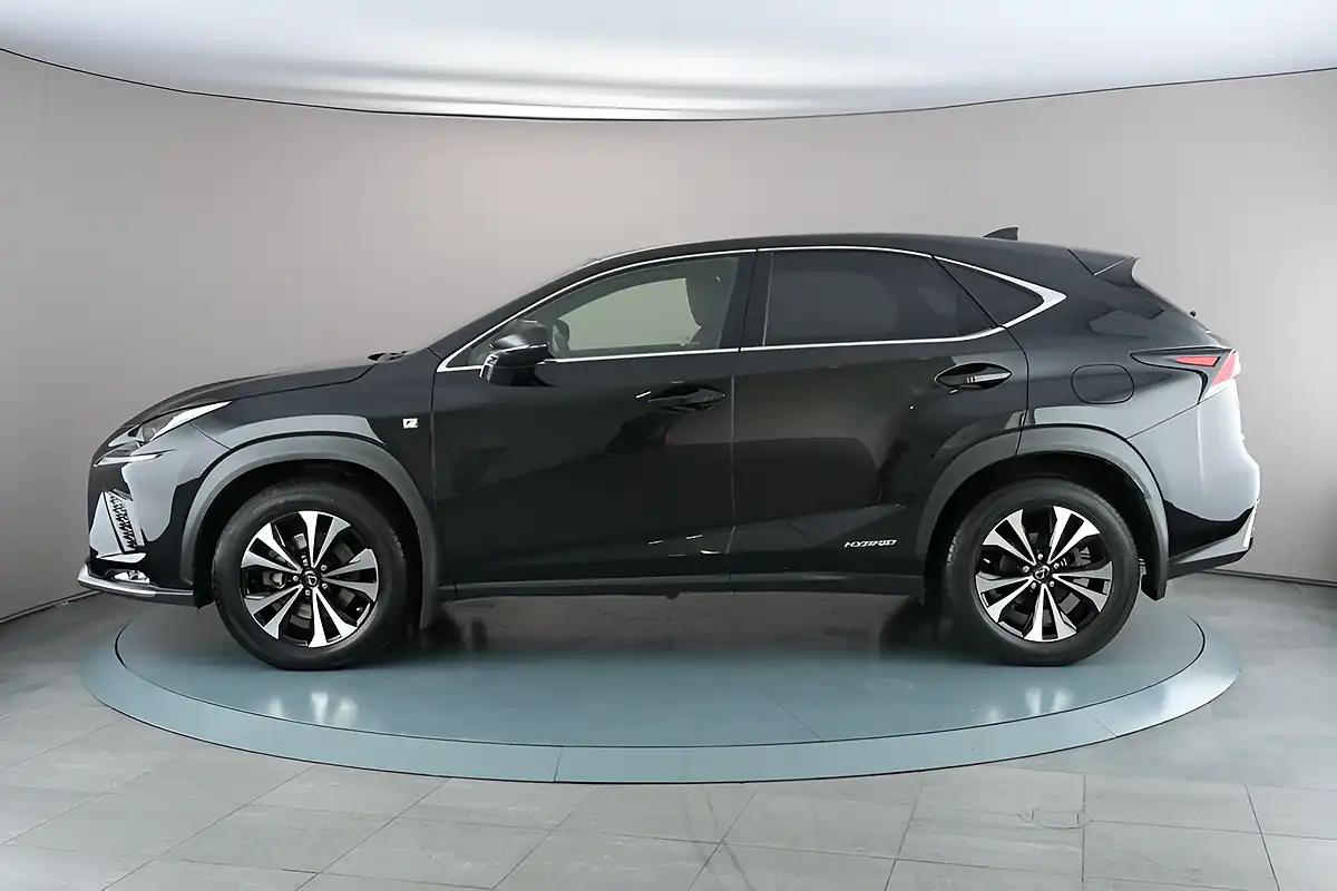 Used 2019 Lexus Nx F Sport Black - Interior and Exterior details 5