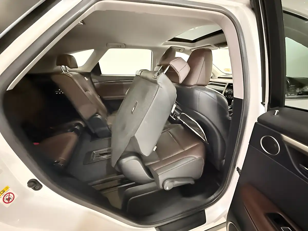 Used 2019 Lexus Rx L L White - Interior and Exterior details 14