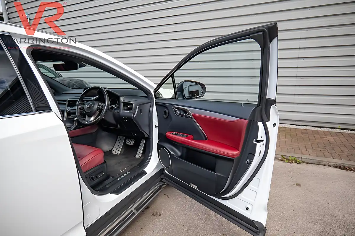 Used 2019 Lexus Rx White - Interior and Exterior details 13