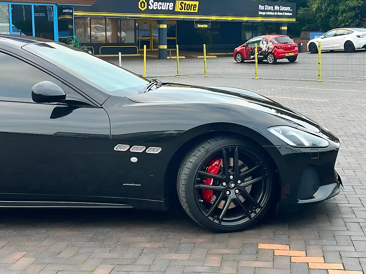 Used 2019 Maserati Granturismo Sport Nerissimo Black - Interior and Exterior details 13