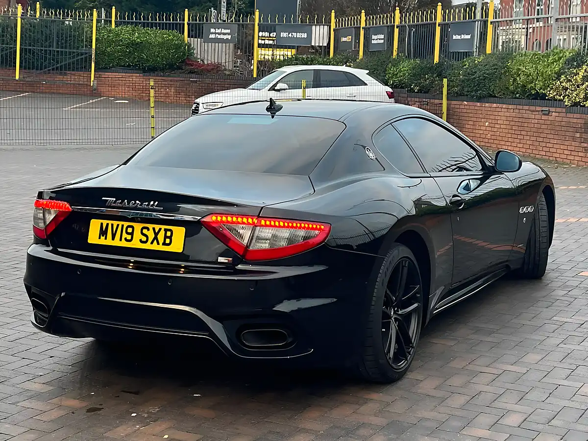 Used 2019 Maserati Granturismo Sport Nerissimo Black - Interior and Exterior details 7